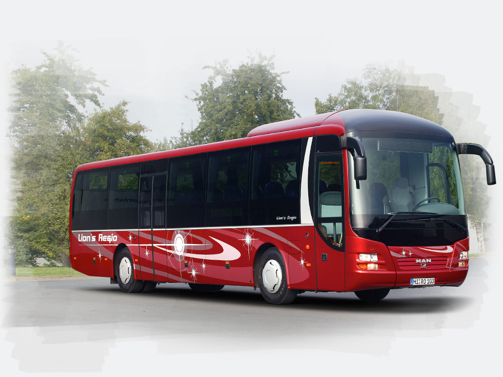 曼恩Lion Regio<br> 荣获“红点奖”<br> 新一代的陆路客车：曼恩Lion Regio凭借其时尚大气的侧窗以及引人注目的设计赢得德国红点奖。